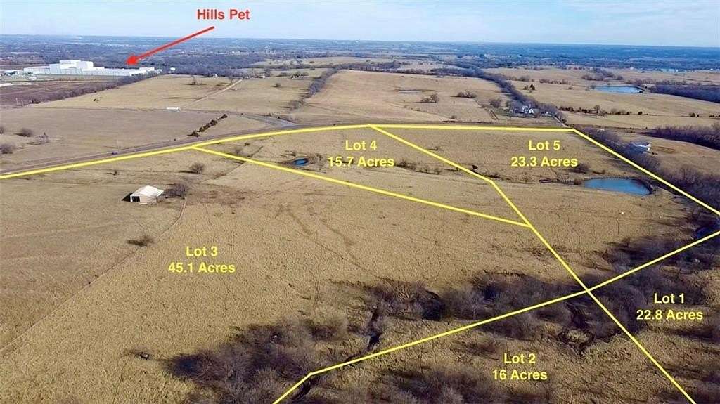 15.7 Acres of Commercial Land for Sale in Tonganoxie, Kansas