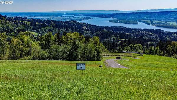 1.16 Acres of Residential Land for Sale in Kalama, Washington