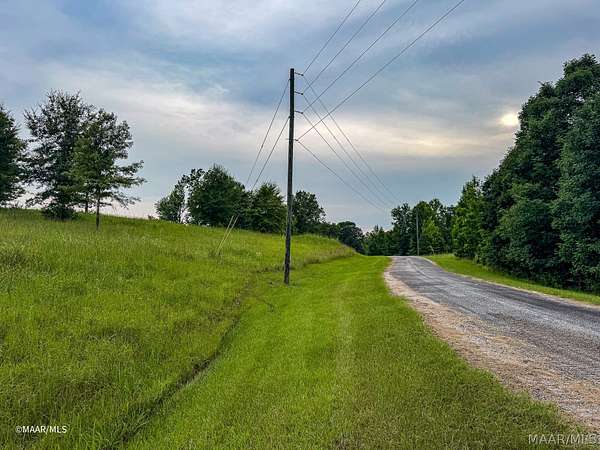 8.25 Acres of Residential Land for Sale in Alberta, Alabama