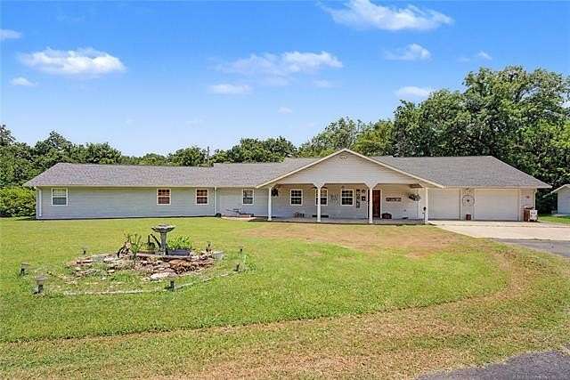 10 Acres of Improved Land for Sale in Pryor, Oklahoma