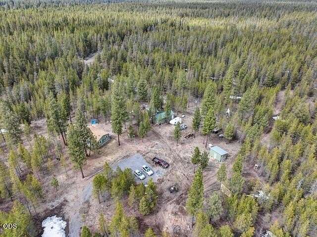 8.54 Acres of Land with Home for Sale in La Pine, Oregon