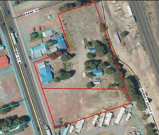 0.75 Acres of Mixed-Use Land for Sale in Chemult, Oregon