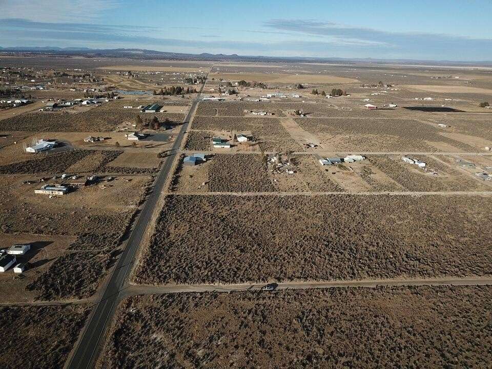 1 Acre of Land for Sale in Christmas Valley, Oregon