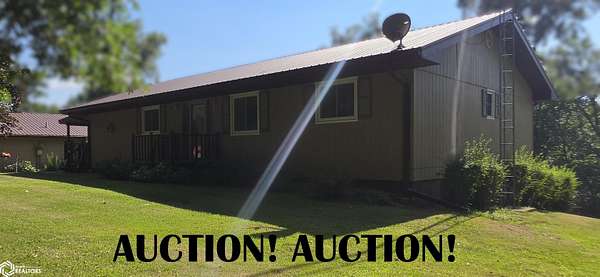 3 Acres of Land with Home for Auction in Centerville, Iowa
