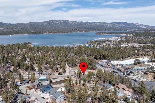0.35 Acres of Commercial Land for Sale in Big Bear Lake, California