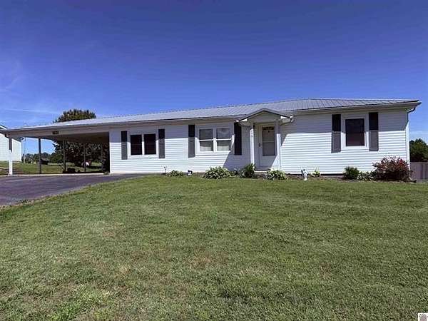 2 Acres of Land with Home for Sale in Smithland, Kentucky
