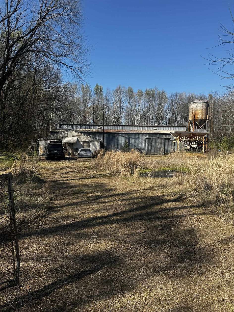 14 Acres of Commercial Land for Sale in Memphis, Tennessee