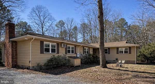 5 Acres of Land with Home for Sale in Spotsylvania, Virginia