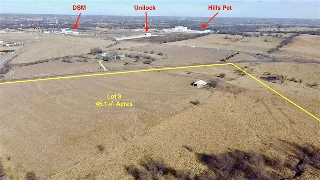 45.1 Acres of Commercial Land for Sale in Tonganoxie, Kansas