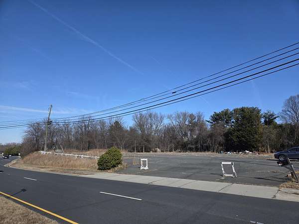 0.6 Acres of Commercial Land for Sale in Herndon, Virginia