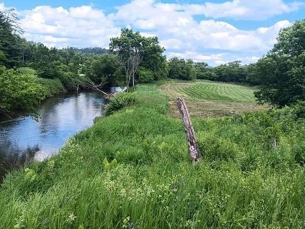 9.4 Acres of Residential Land for Sale in Lyndon, Vermont