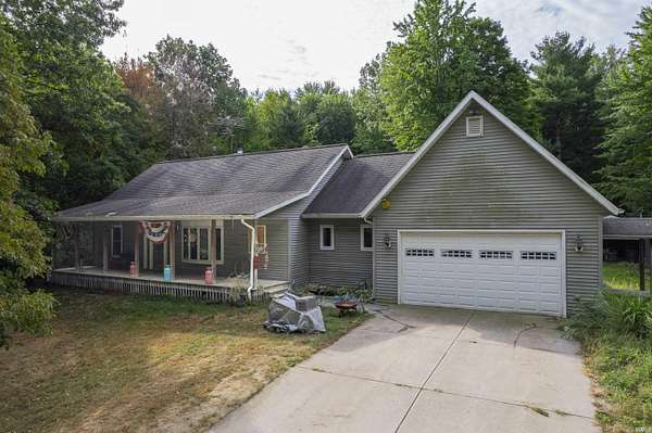 16.5 Acres of Recreational Land with Home for Sale in New Carlisle, Indiana