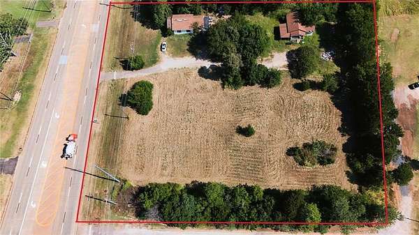2.76 Acres of Commercial Land for Sale in Seminole, Oklahoma