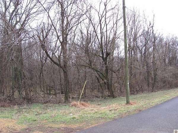 10.8 Acres of Land for Sale in Mayfield, Kentucky