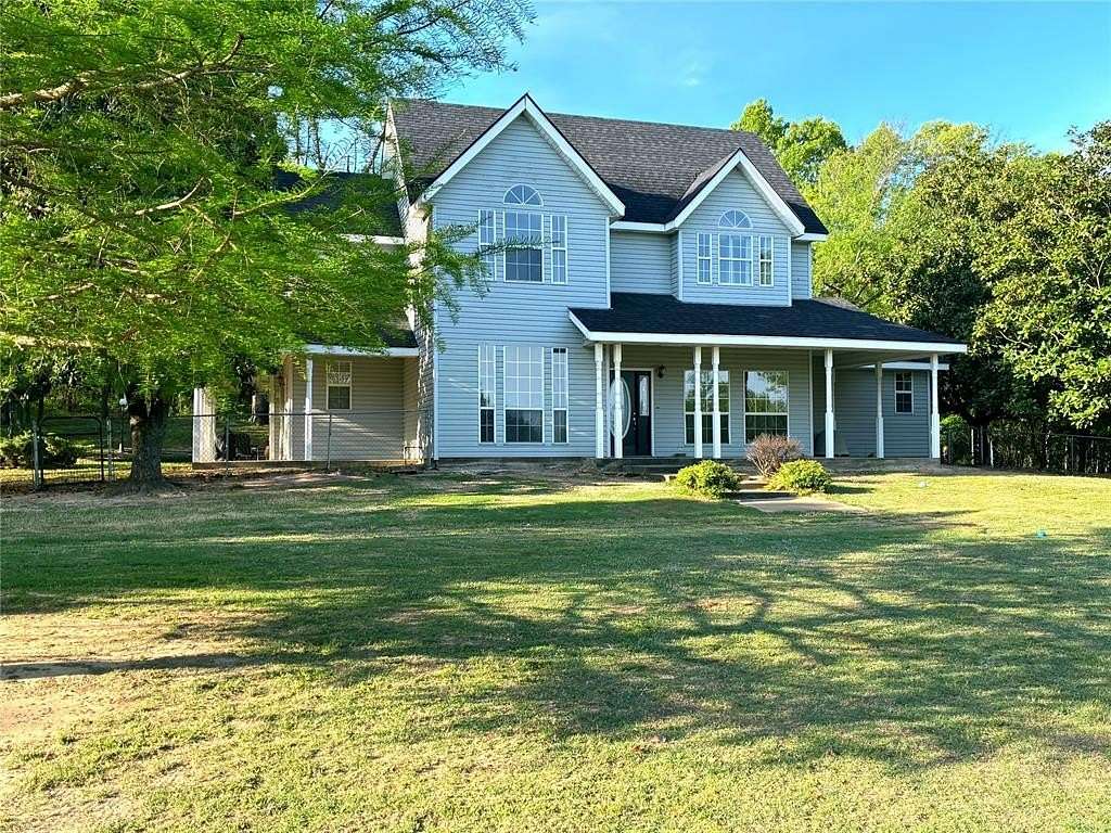 1.85 Acres of Land with Home for Sale in Eufaula, Oklahoma