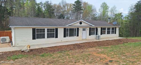 3.19 Acres of Land with Home for Sale in Strawberry Plains, Tennessee