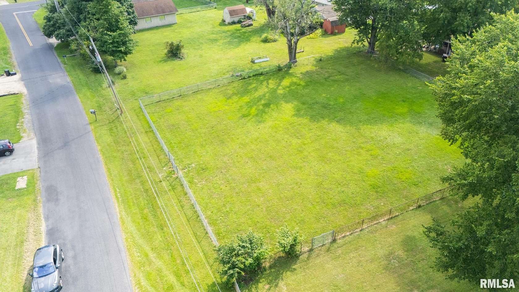0.32 Acres of Residential Land for Sale in Peoria, Illinois