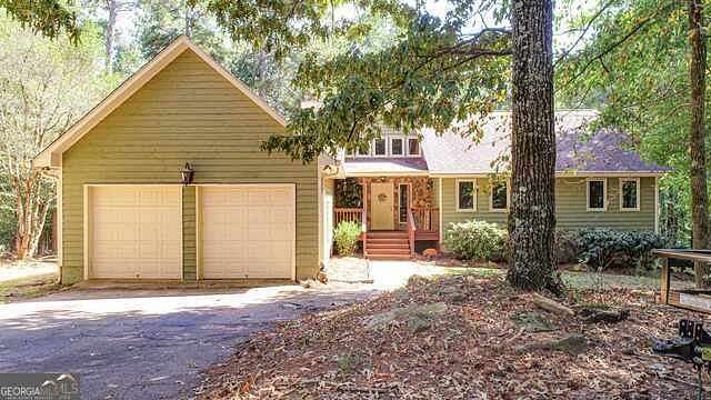 4.13 Acres of Land with Home for Sale in Stockbridge, Georgia