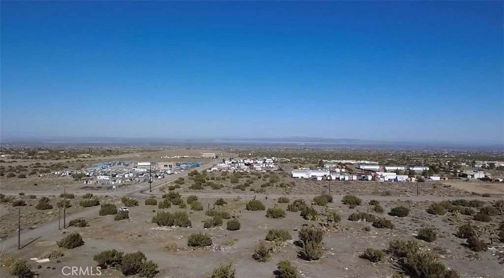 2 Acres of Land for Sale in Piñon Hills, California