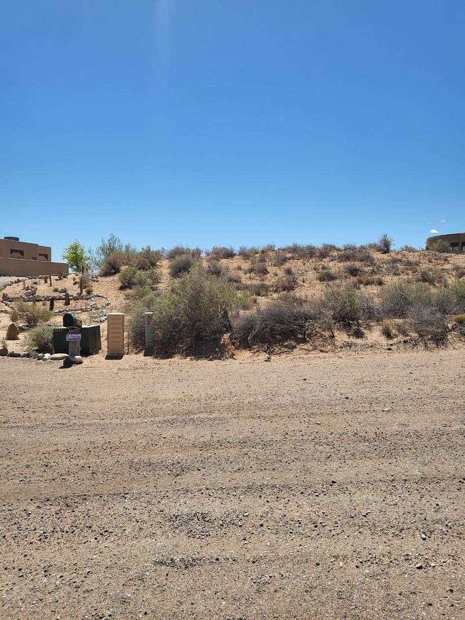 0.5 Acres of Residential Land for Sale in Rio Rancho, New Mexico