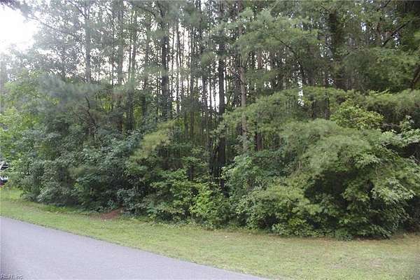1 Acre of Residential Land for Sale in Yorktown, Virginia