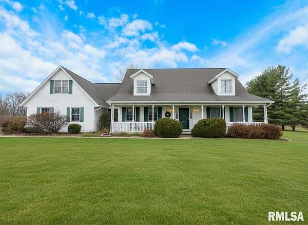 3.15 Acres of Land with Home for Sale in Washington, Illinois