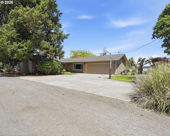 11.8 Acres of Land with Home for Sale in Canby, Oregon