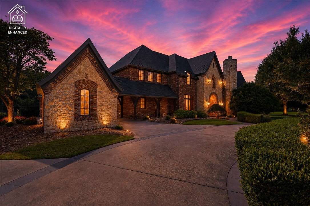 2 Acres of Land with Home for Sale in Bentonville, Arkansas