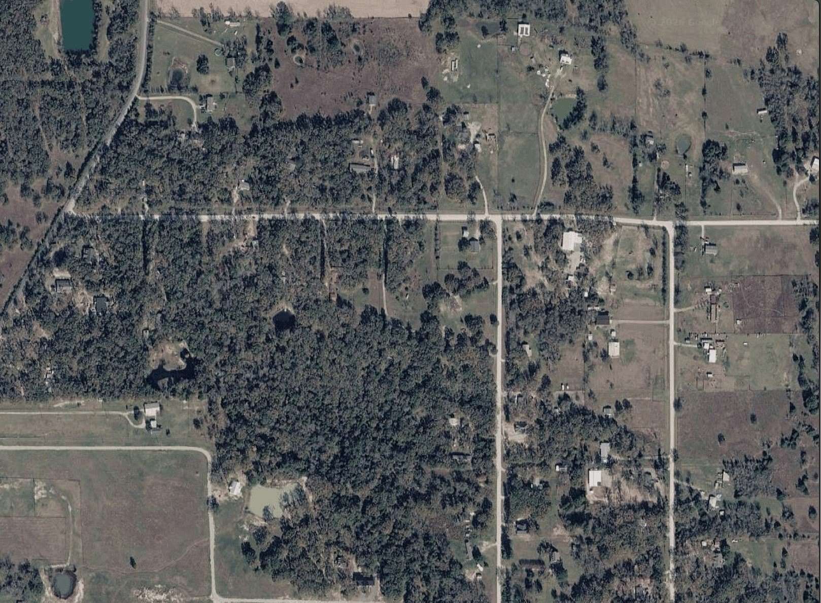 5.1 Acres of Residential Land for Sale in Wills Point, Texas