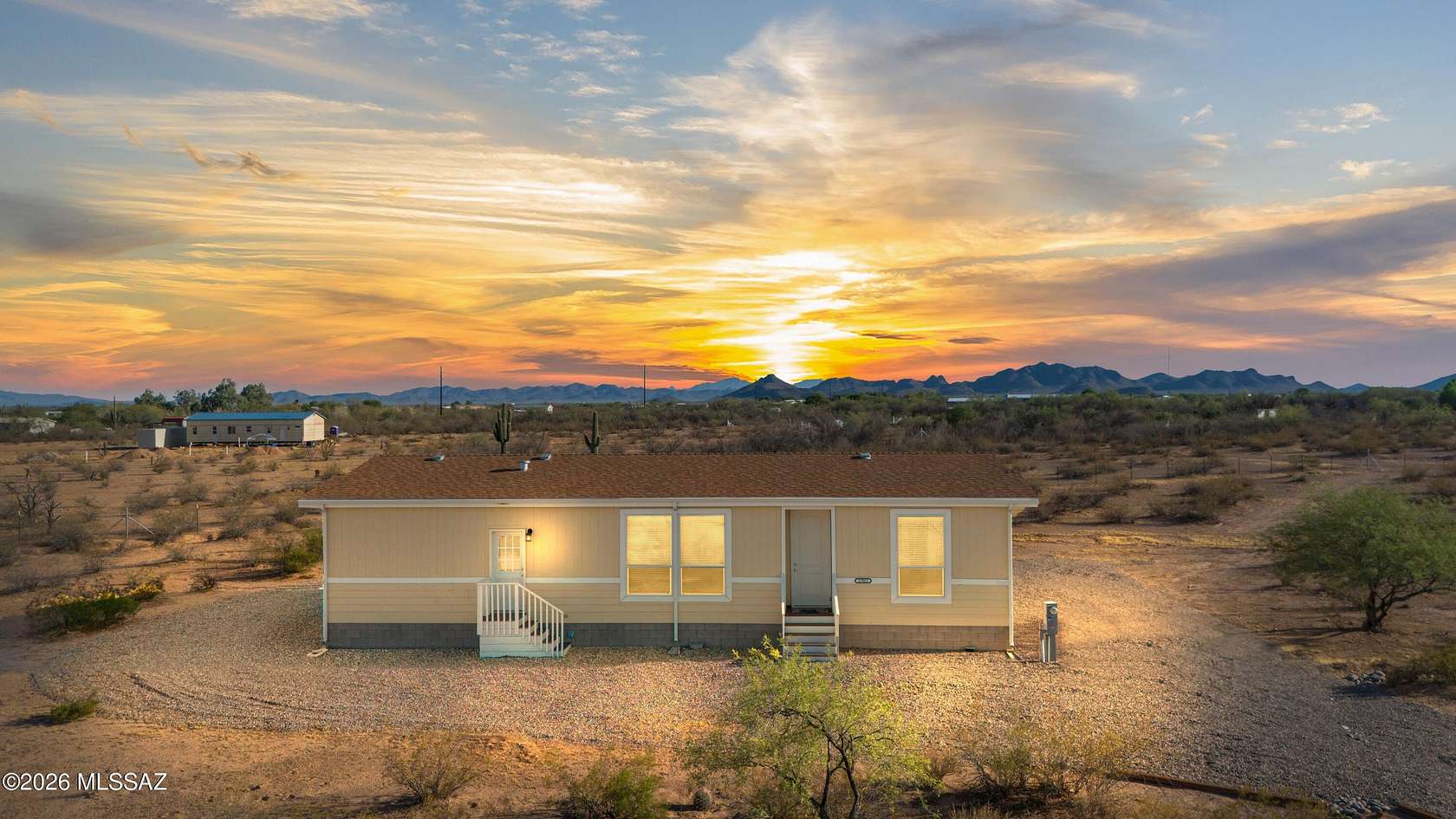 4.14 Acres of Land with Home for Sale in Marana, Arizona