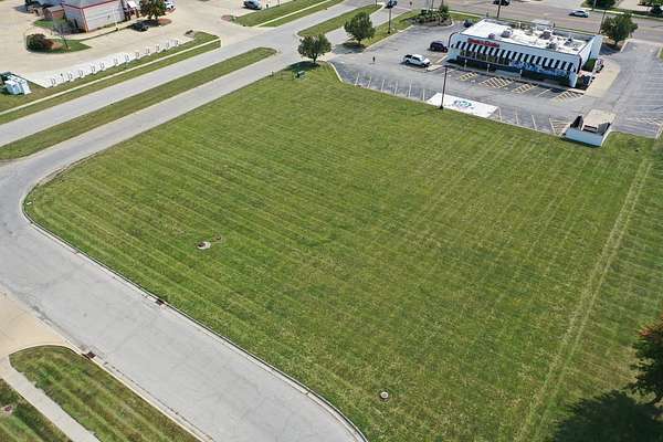 1 Acre of Commercial Land for Sale in Normal, Illinois