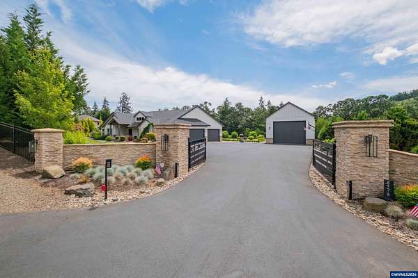 1.79 Acres of Land with Home for Sale in Turner, Oregon