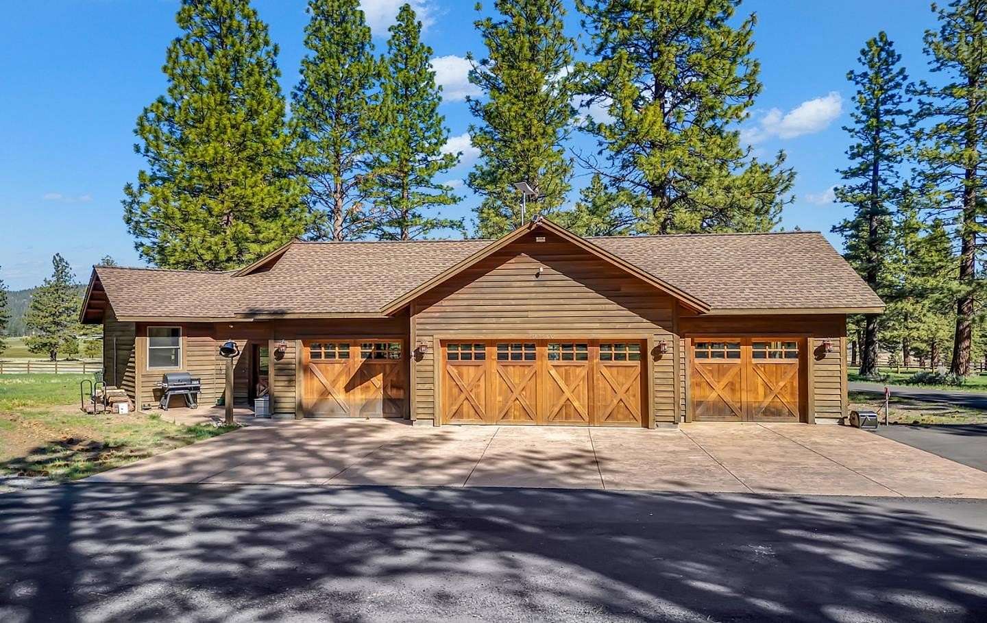104 Acres of Land with Home for Sale in Janesville, California