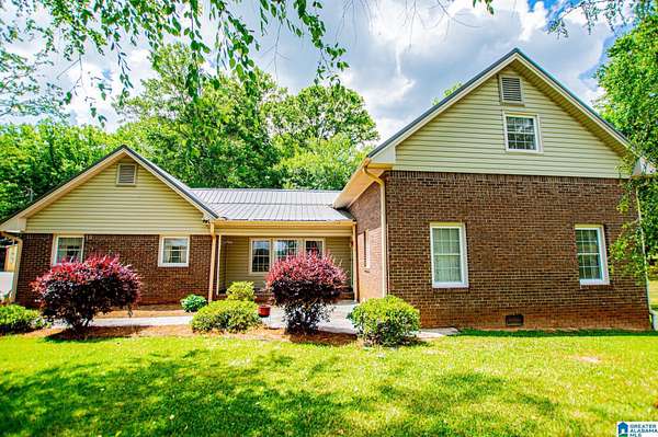 4 Acres of Land with Home for Sale in Ranburne, Alabama