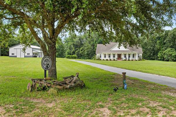 10 Acres of Land with Home for Sale in Monticello, Florida