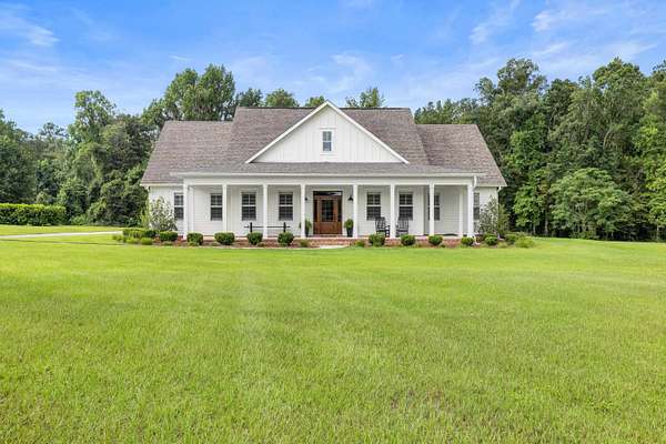 10 Acres of Land with Home for Sale in Monticello, Florida
