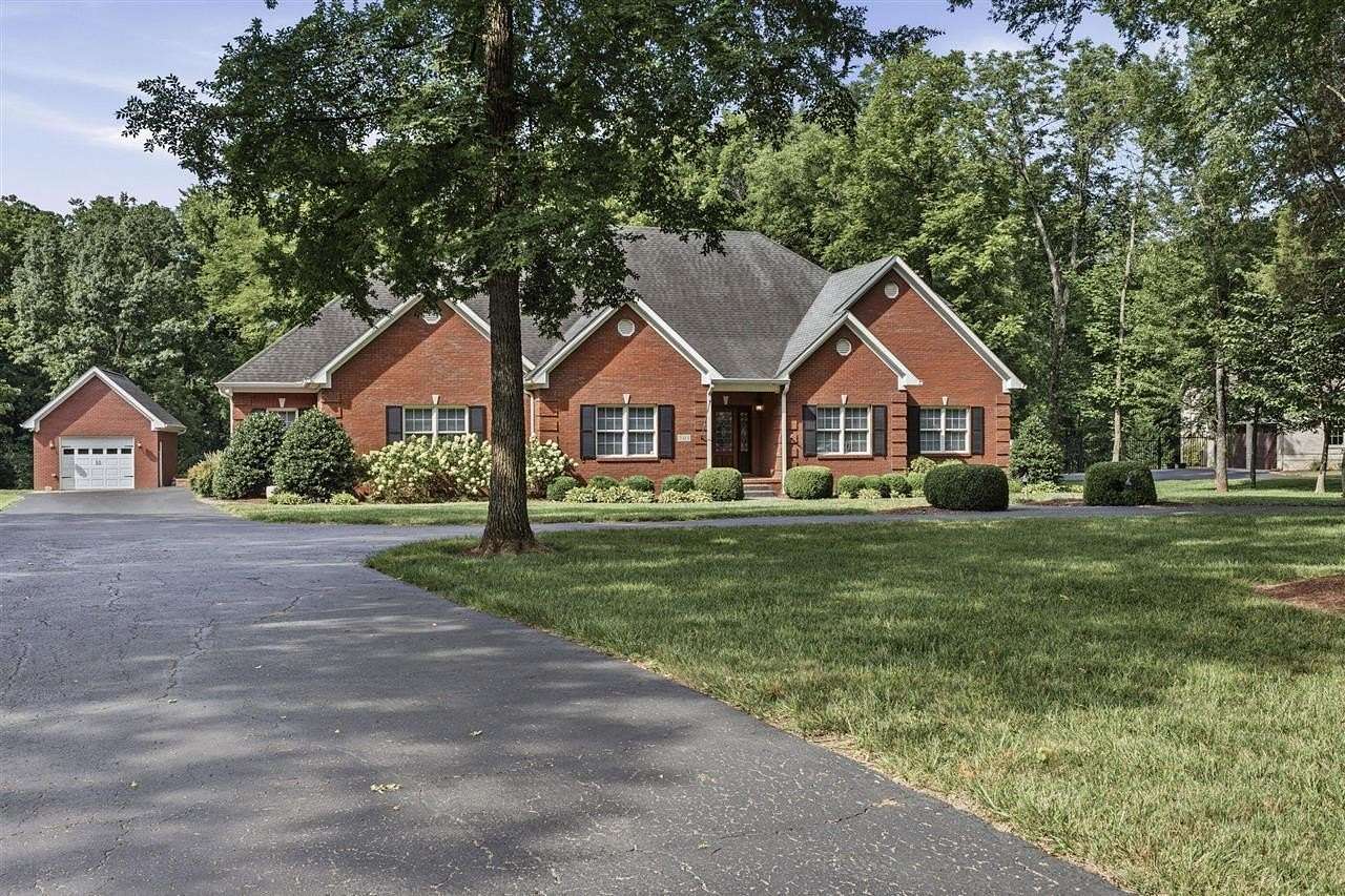 1.7 Acres of Land with Home for Sale in Bowling Green, Kentucky