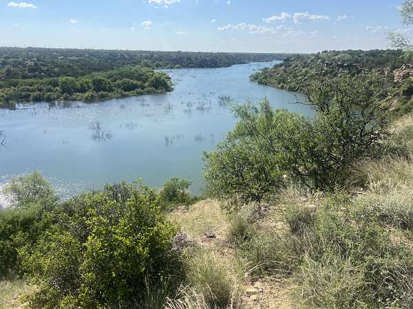 2 Acres of Residential Land for Sale in Snyder, Texas