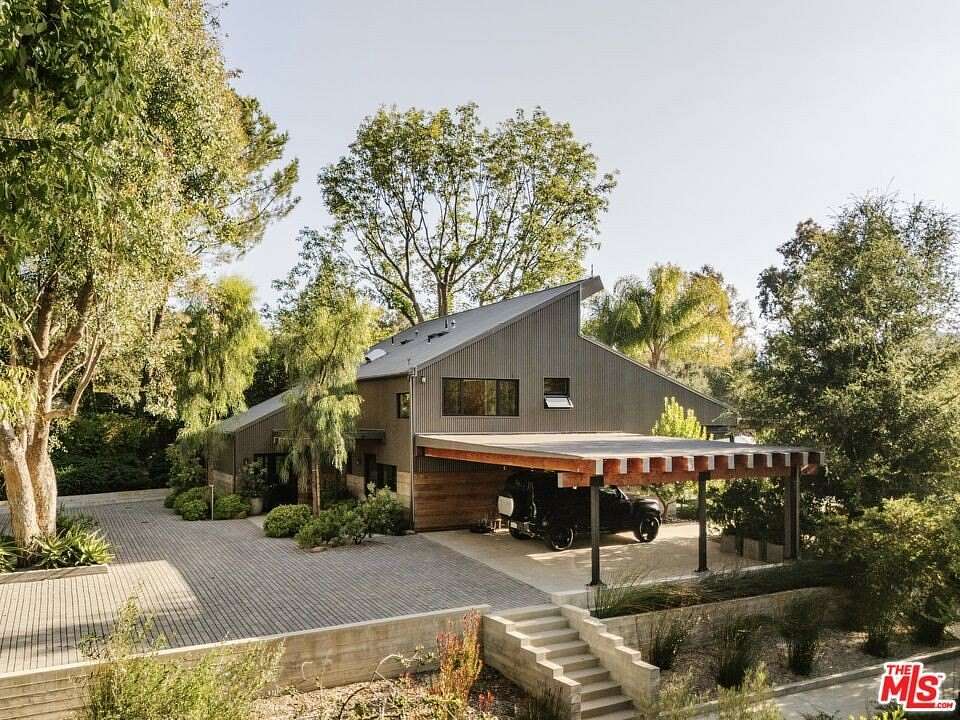2.1 Acres of Land with Home for Sale in Topanga, California