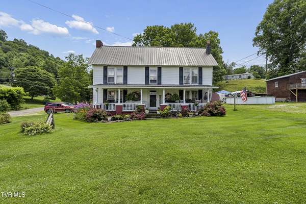 18 Acres of Land with Home for Sale in Trade, Tennessee