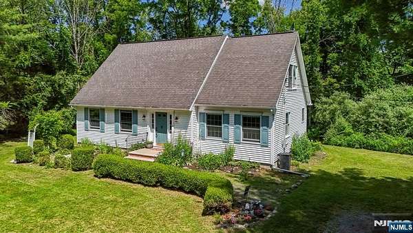 1.75 Acres of Land with Home for Sale in Montague, New Jersey