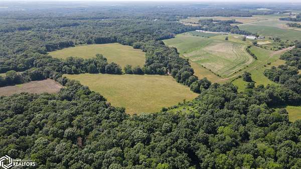 69.5 Acres of Land for Sale in Farmington, Iowa