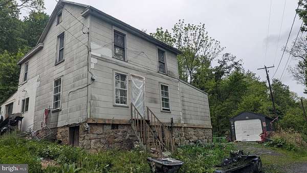 7 Acres of Land with Home for Sale in New Bloomfield, Pennsylvania