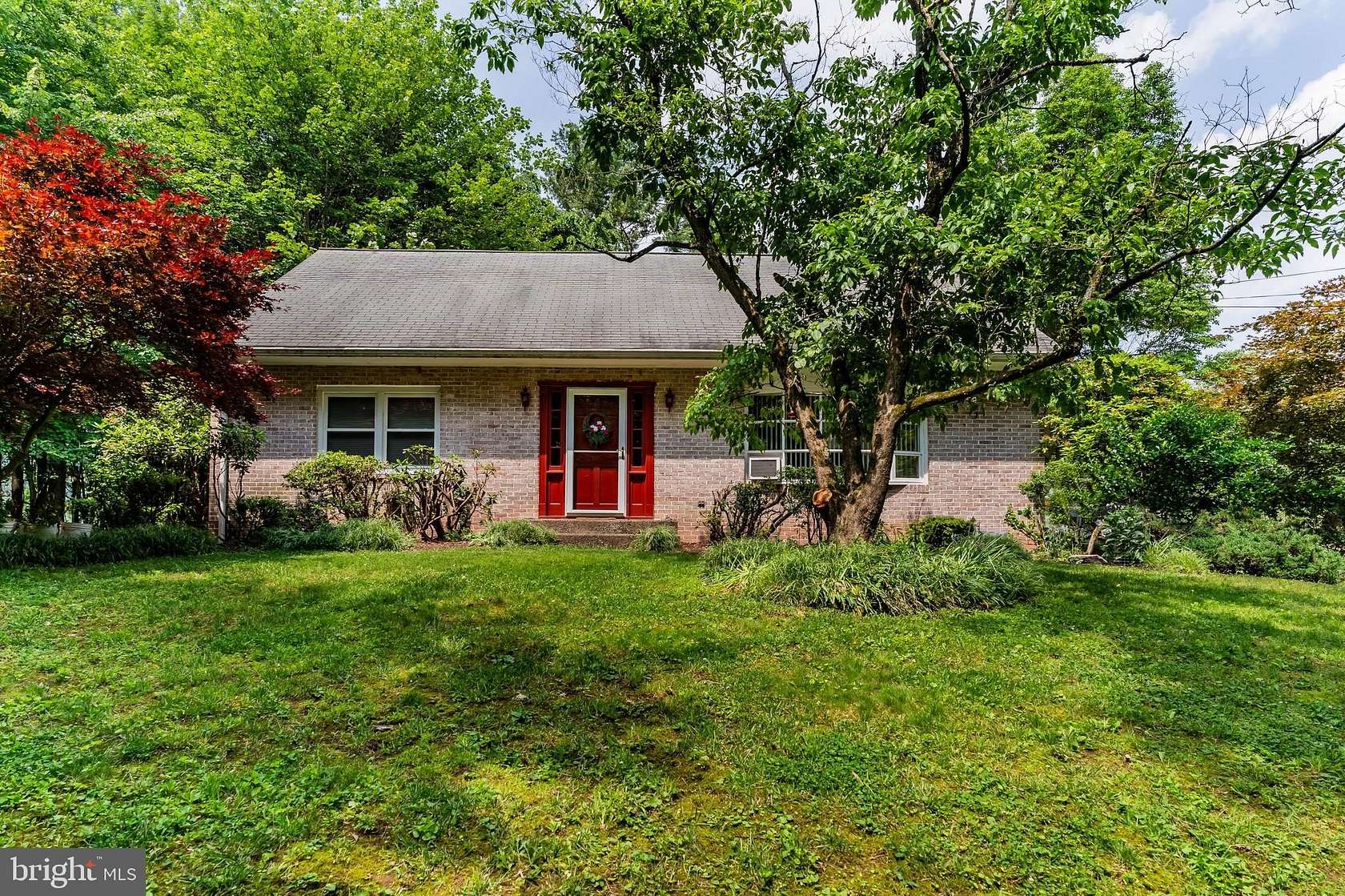 4 Acres of Land with Home for Sale in Harrisburg, Pennsylvania