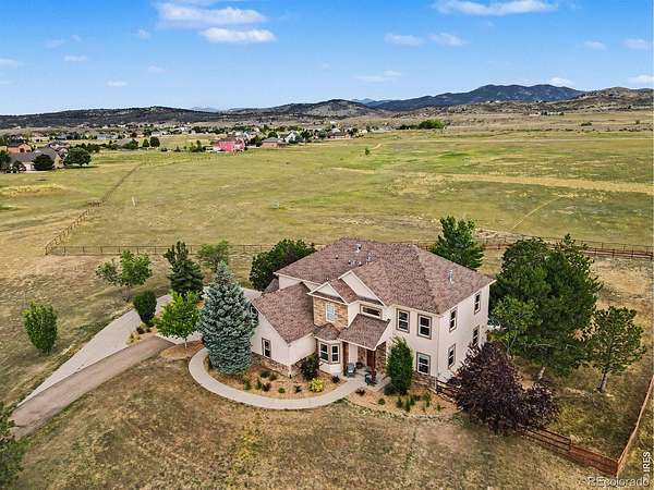 2.9 Acres of Land with Home for Sale in Berthoud, Colorado