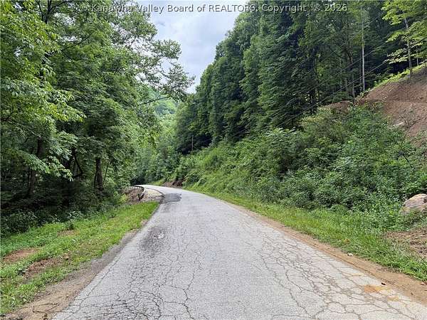 5 Acres of Land for Sale in Harts, West Virginia