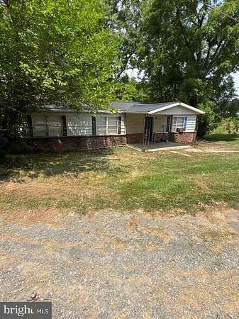 1 Acre of Mixed-Use Land for Sale in Falling Waters, West Virginia