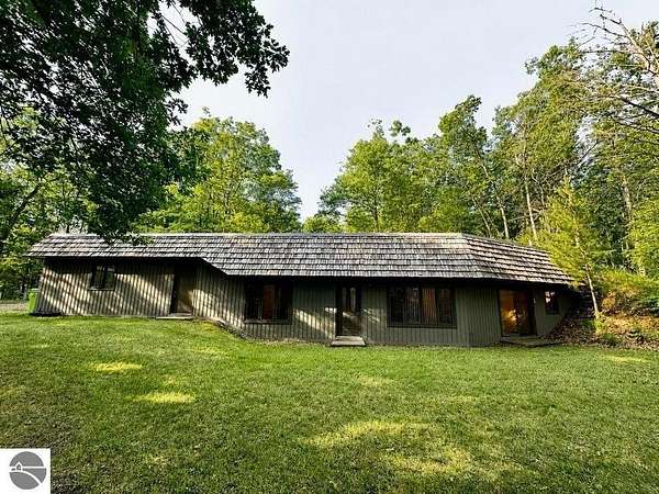 20 Acres of Recreational Land with Home for Sale in Roscommon, Michigan