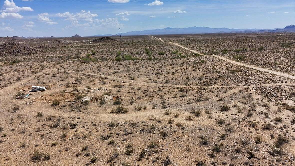 2.35 Acres of Residential Land for Sale in Yucca, Arizona