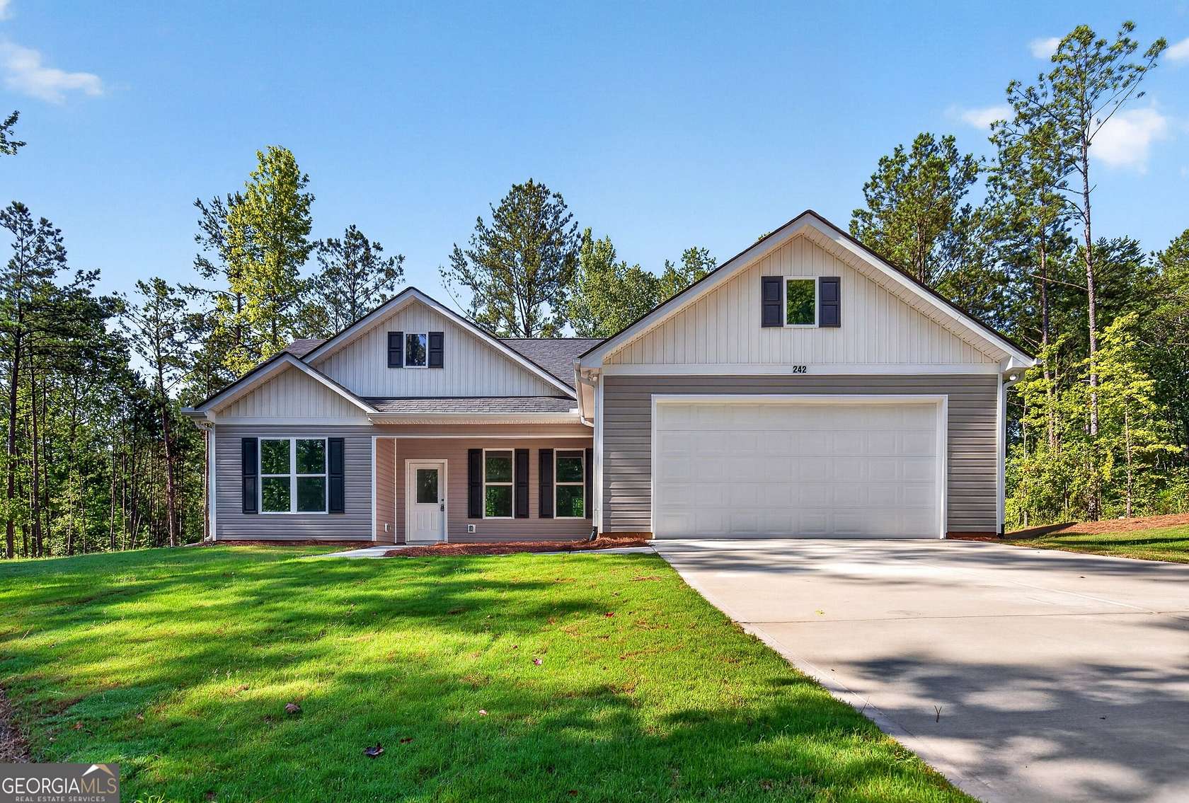 3.21 Acres of Land with Home for Sale in Greenville, Georgia